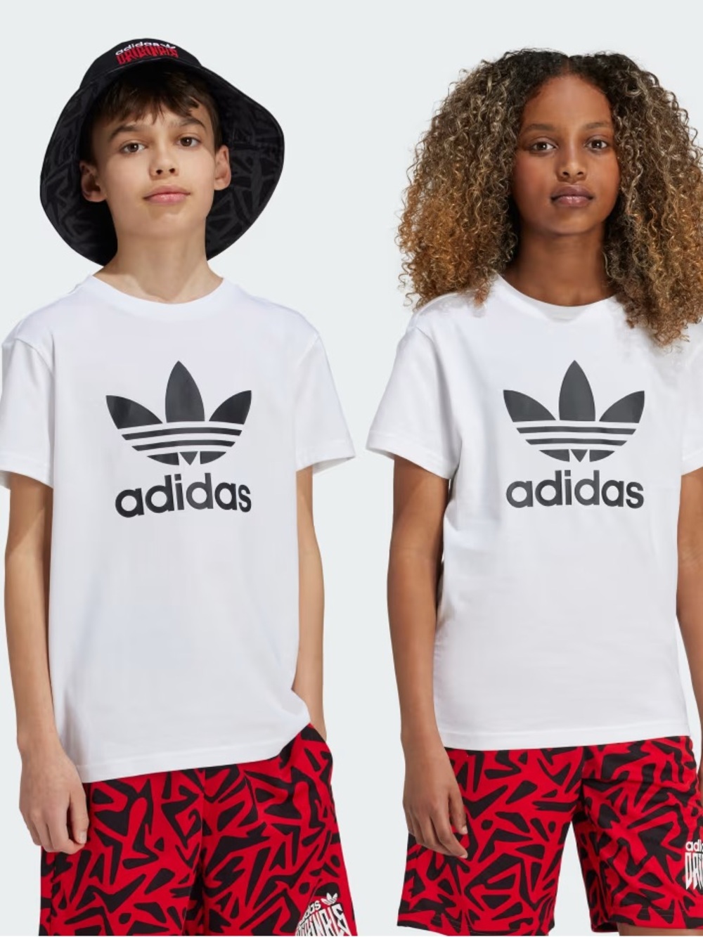 ADIDAS ORIGINALS TREFOIL TEE
"WHITE / BLACK" size Large Unisex